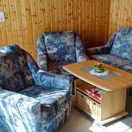 Bungalow Am Waldrand Barth Eksteriør bilde