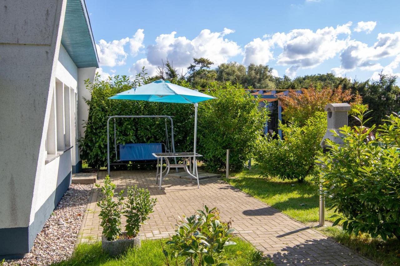 Bungalow Am Waldrand Barth Eksteriør bilde