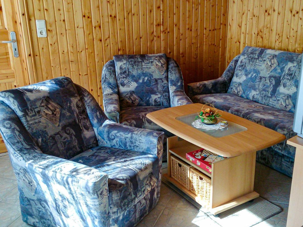 Bungalow Am Waldrand Barth Eksteriør bilde